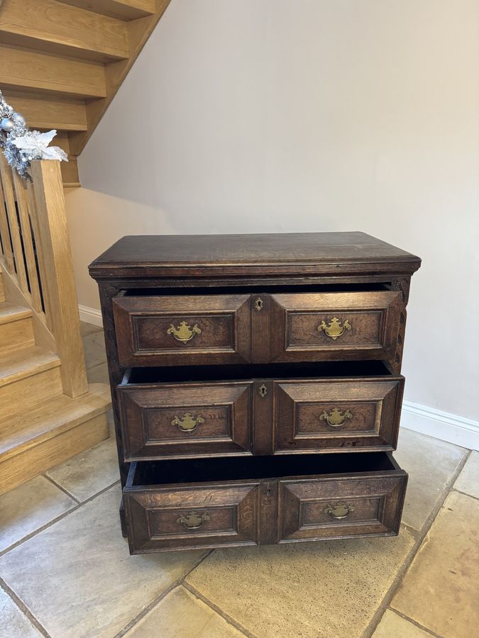 Antique Antique 18th century quality oak Jacobean chest of drawers 