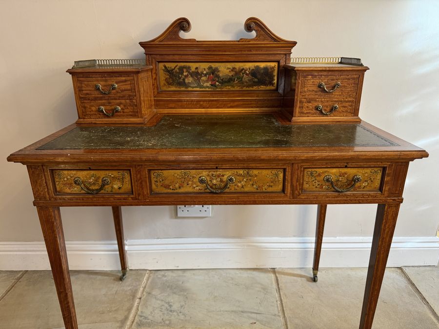 Antique Fine quality antique Edwardian freestanding decorated inlaid satinwood desk 