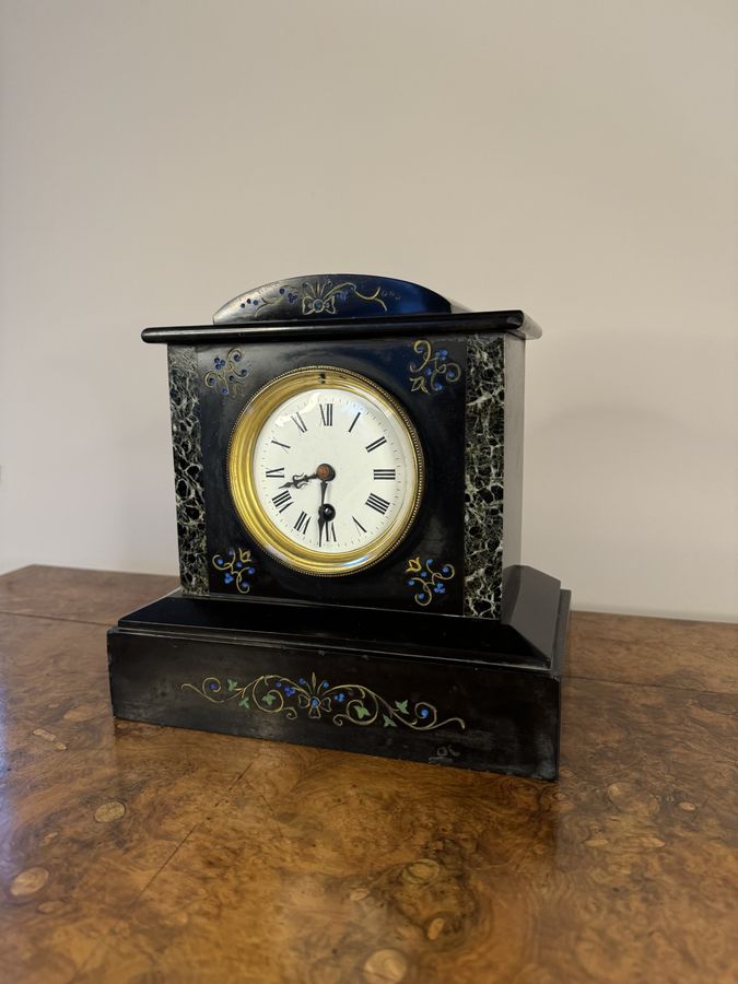 Antique Pretty antique Victorian marble mantle clock 