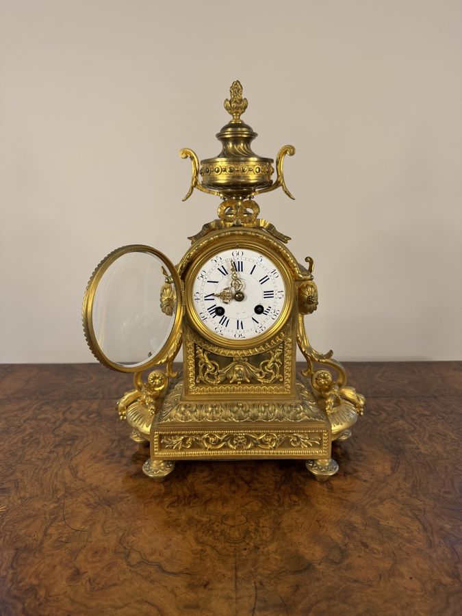 Antique Fantastic quality antique Victorian French mantle clock 