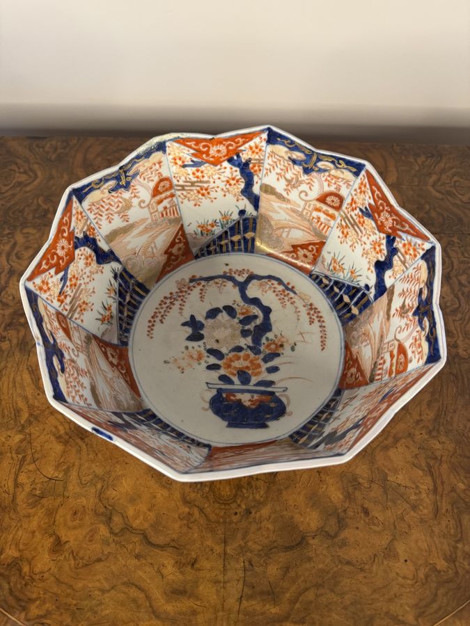 Antique Fantastic quality antique Japanese imari unusual shaped large bowl