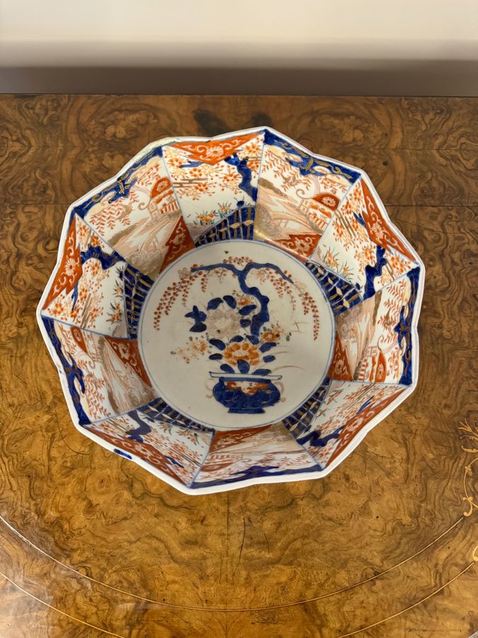 Antique Fantastic quality antique Japanese imari unusual shaped large bowl