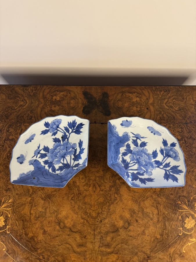 Antique Unusual pair of antique blue and white fan shaped Japanese imari dishes 