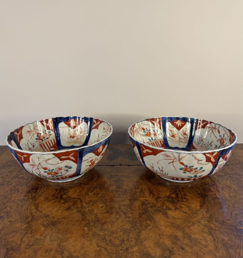 Antique Remarkable quality pair of antique Japanese imari bowls 