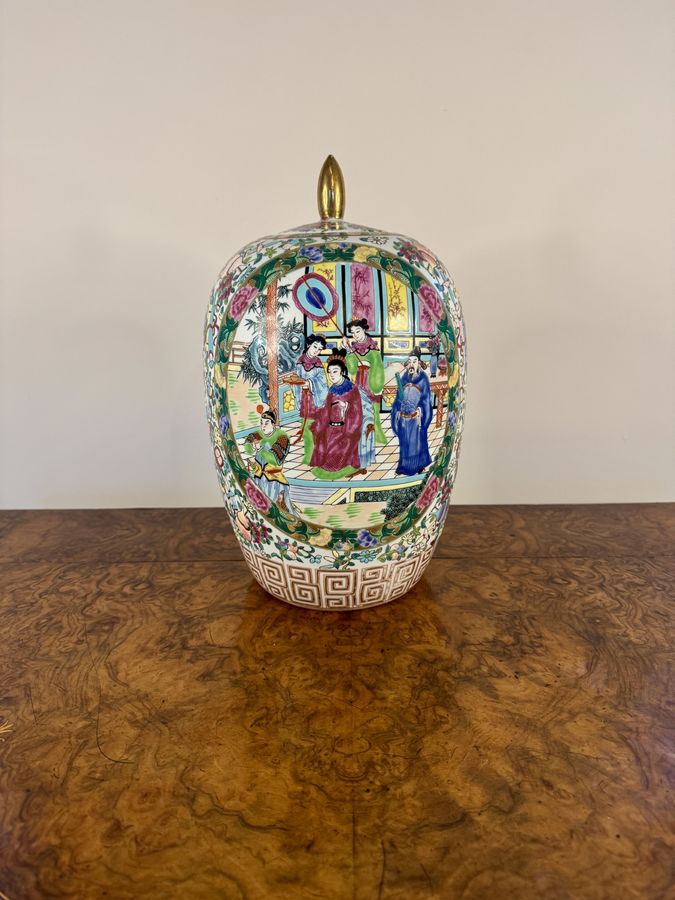 Antique Quality early 20th Century Chinese famille rose vase and cover 