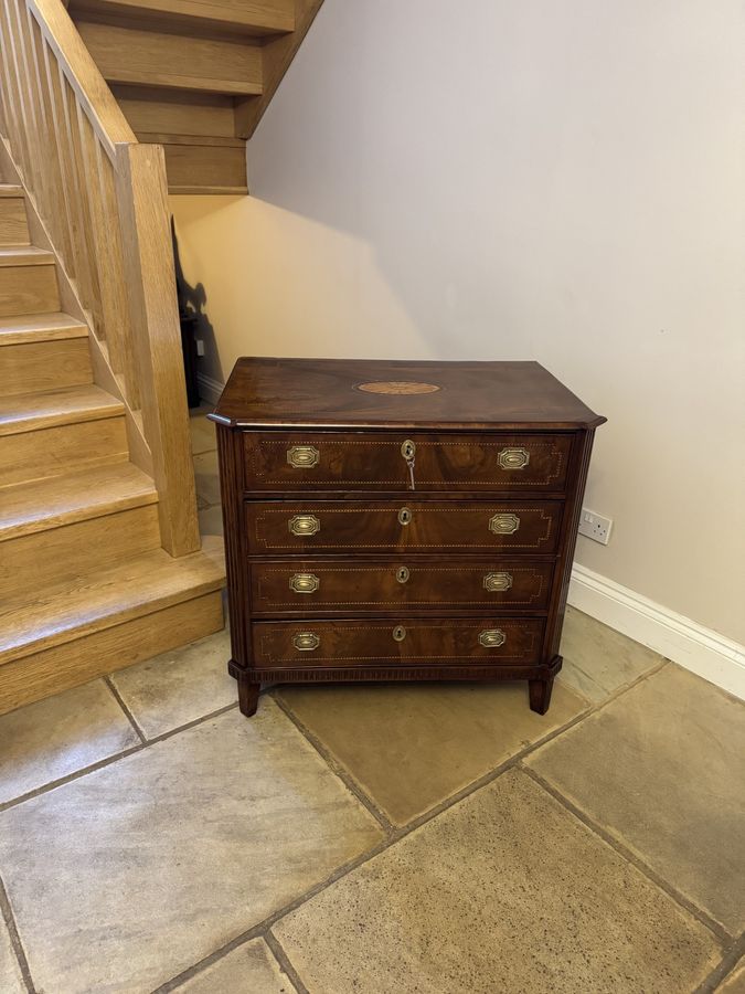 Antique Antique George III quality mahogany inlaid chest of four drawers 