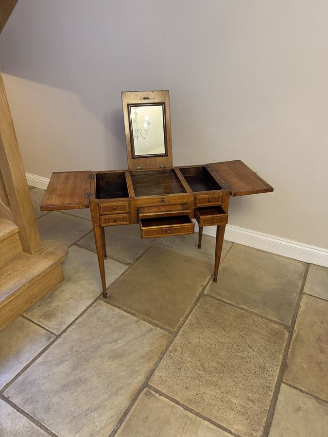 Antique Attractive antique Victorian French ladies quality marquetry inlaid kingwood dressing table 