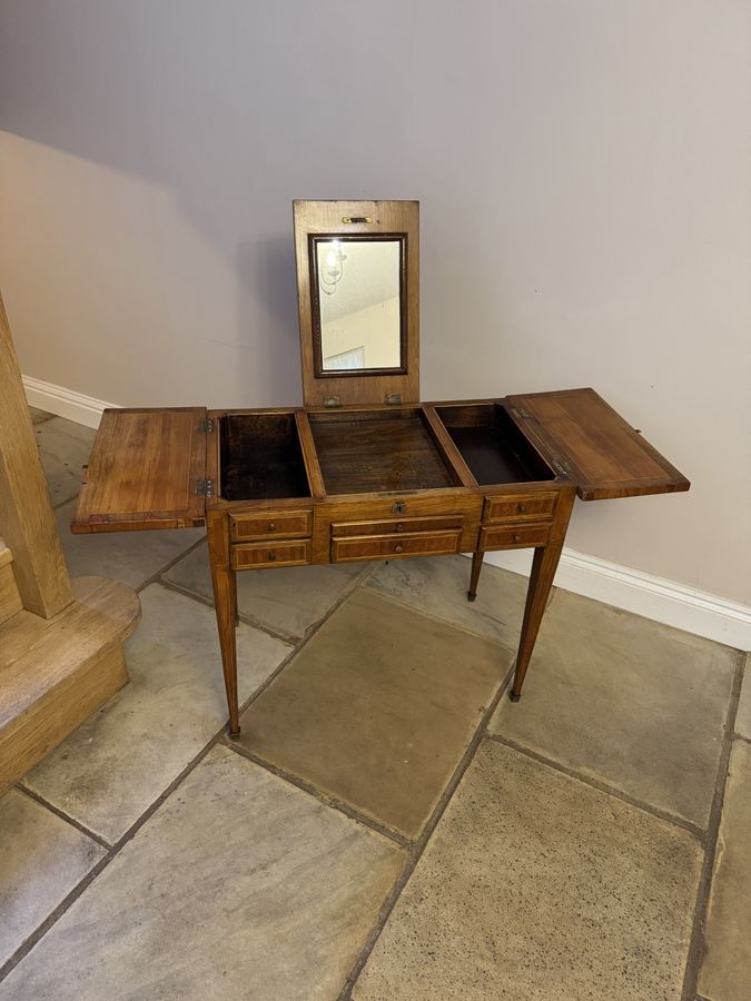 Antique Attractive antique Victorian French ladies quality marquetry inlaid kingwood dressing table 