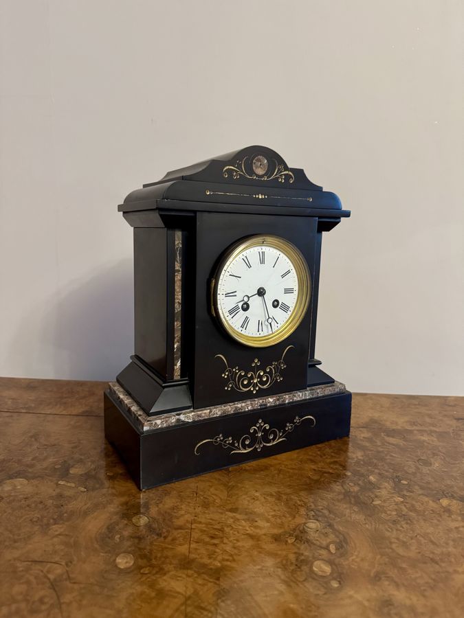 Antique Pretty quality antique Victorian eight day mantle clock 