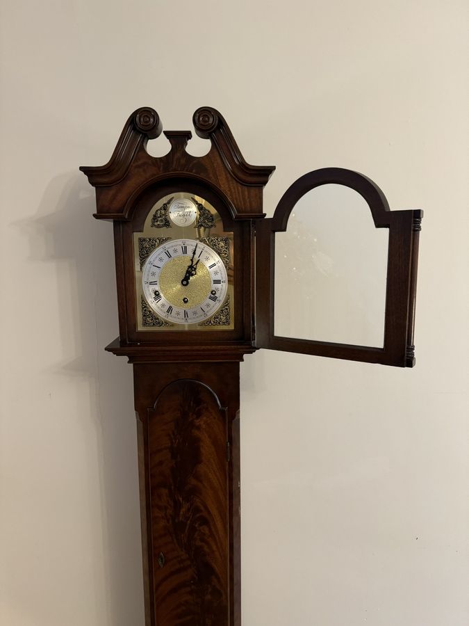 Antique Attractive quality antique mahogany chiming grandmother clock