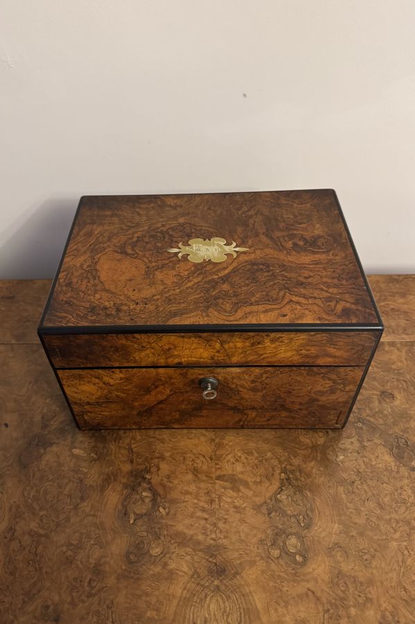 Antique Outstanding quality antique Victorian burr walnut vanity box 