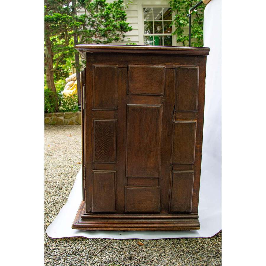 Antique 17th century Oak Cupboard