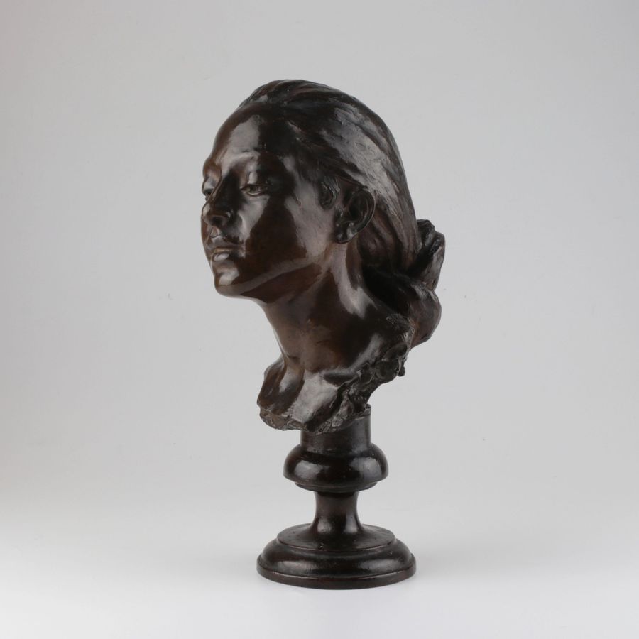 Antique Bronze bust of a woman.
