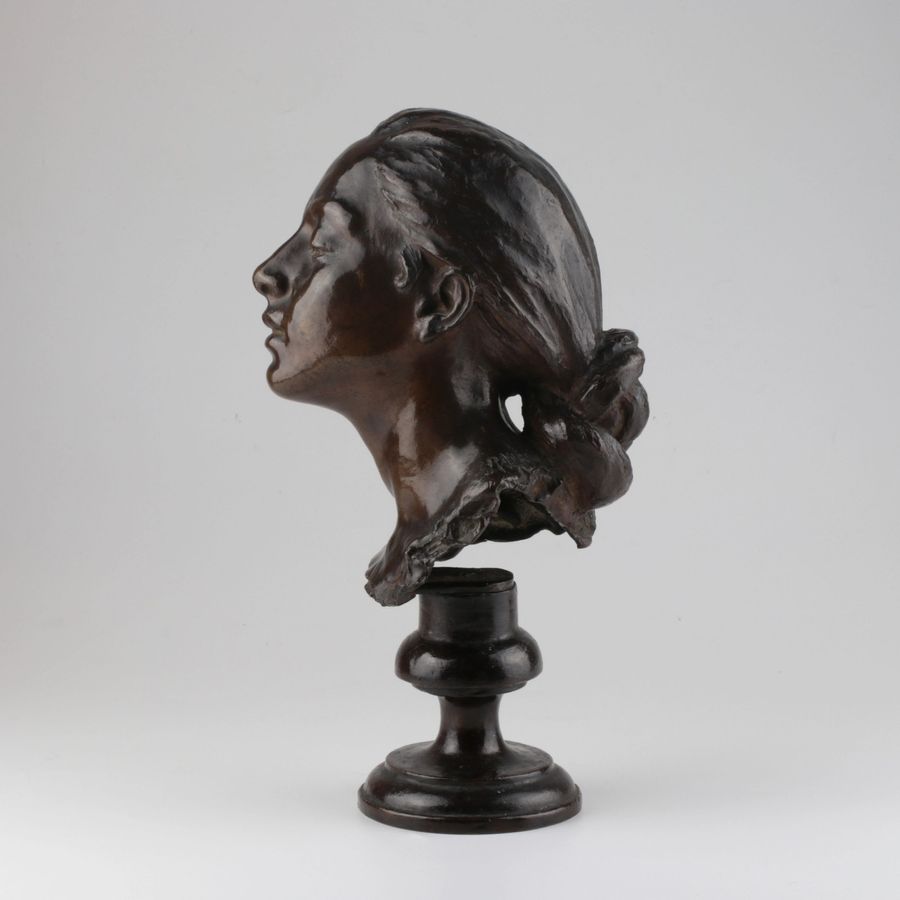 Antique Bronze bust of a woman.
