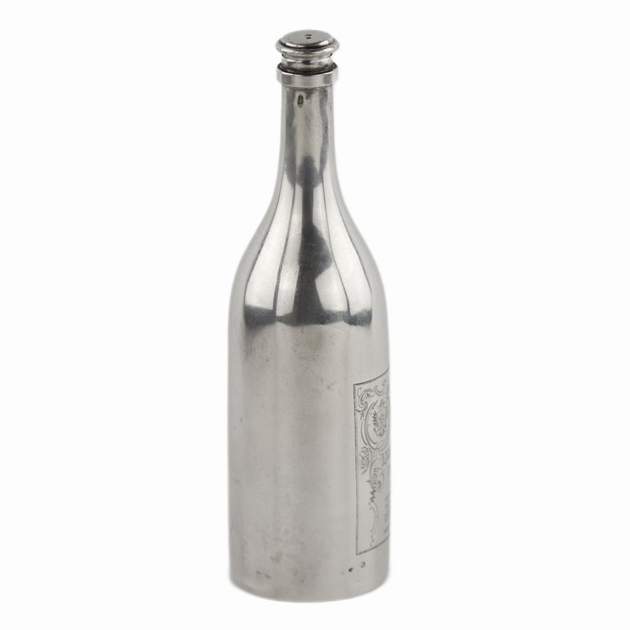 Antique Russian silver bottle for vodka. State Table Wine. Peter Baskakov. Moscow 1899–1908