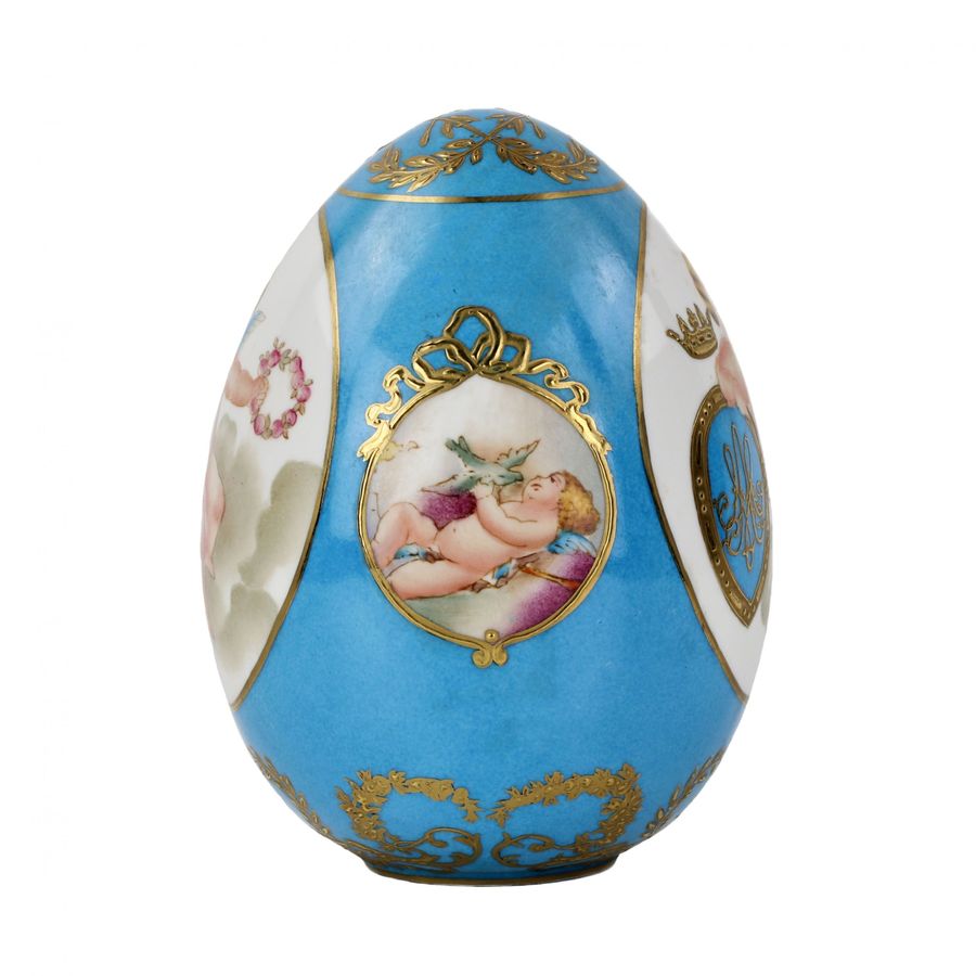 Antique Large porcelain Easter egg.
