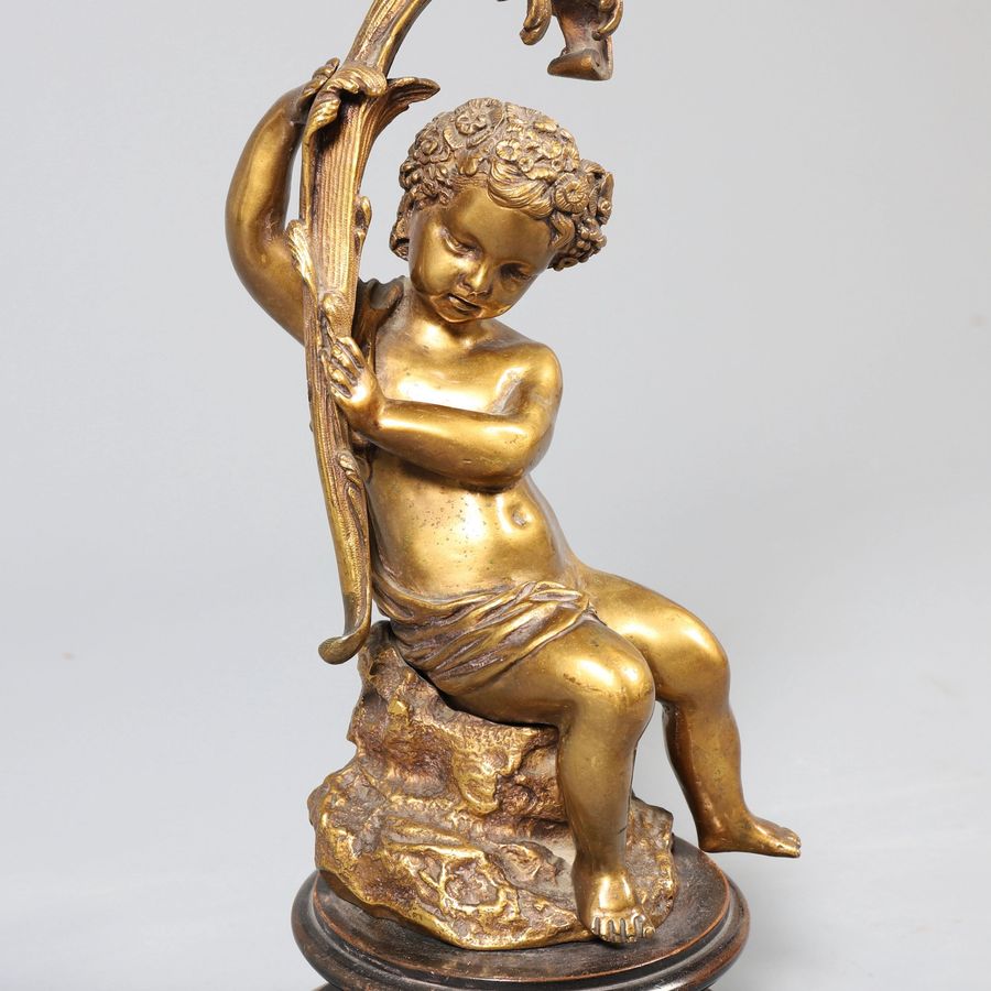 Antique Table lamp Putti.