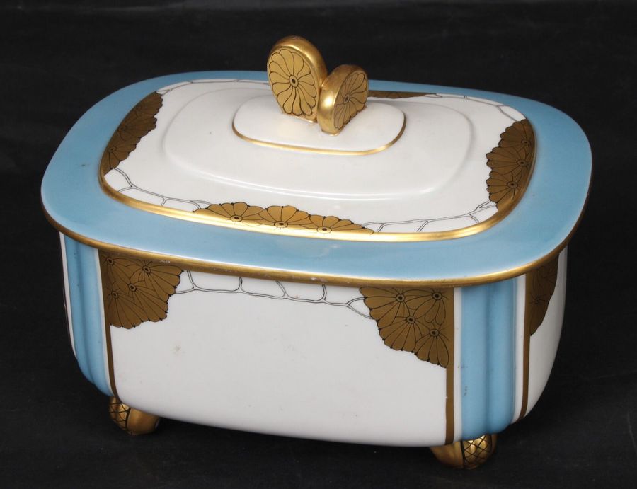 Antique Kuznetsov porcelain casket with gilding