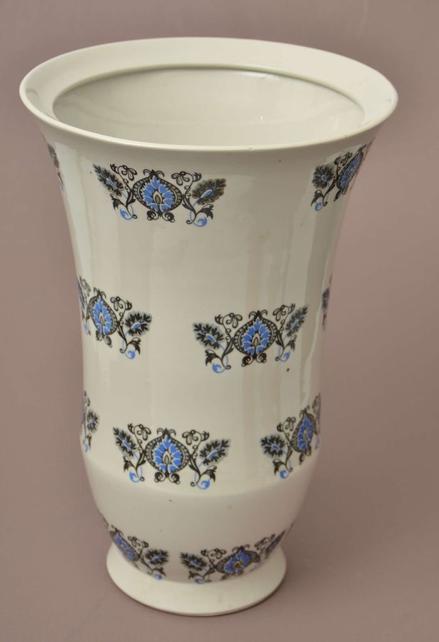 Antique Painted porcelain vase