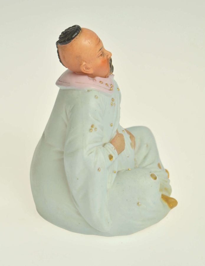 Antique Porcelain figurine Chinese