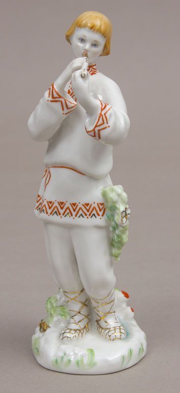 Antique Porcelain figurineLel (Young man with a pipe)