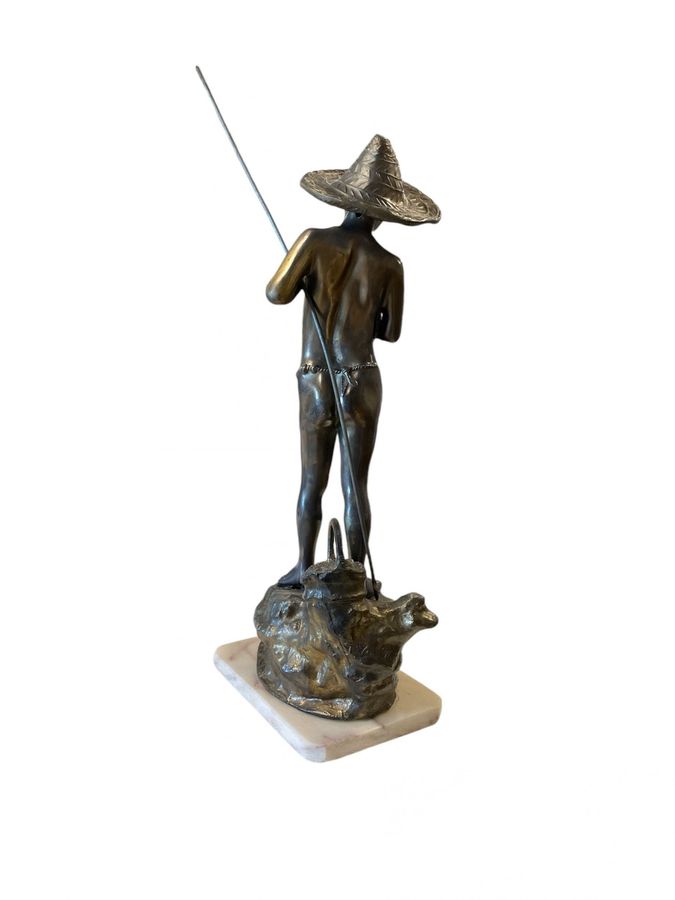 Antique Giovanni Varlese (1888-1922, Italy) – Bronze Figure of a Young Fisherman