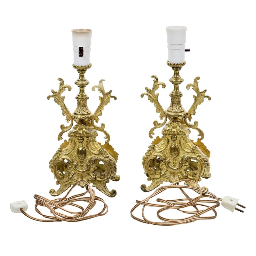 Antique Pair of gilded bronze table lamps.