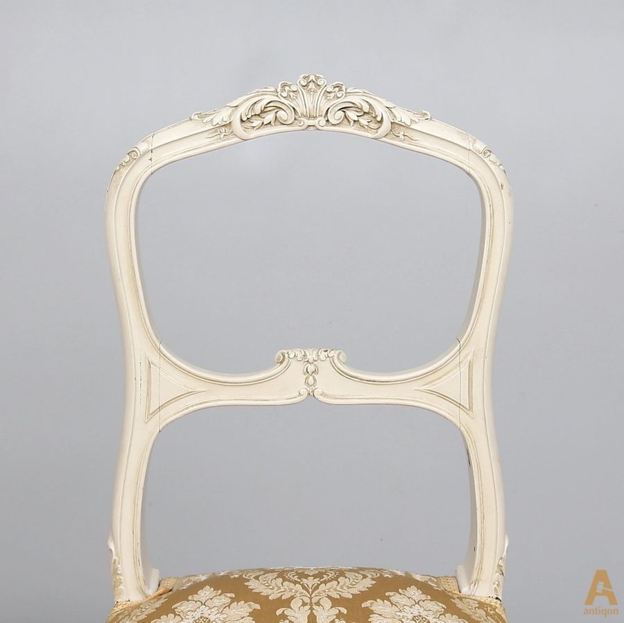 Antique A pair of chairs Rococo style