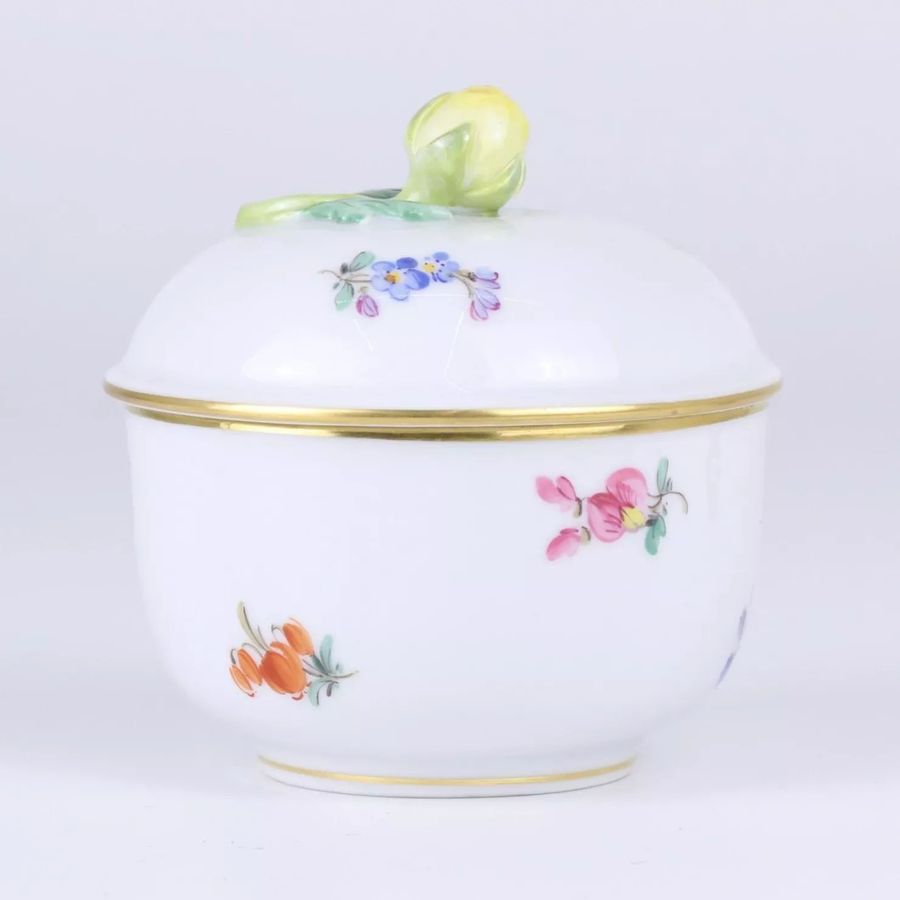 Antique Sugar bowl. Meissen.