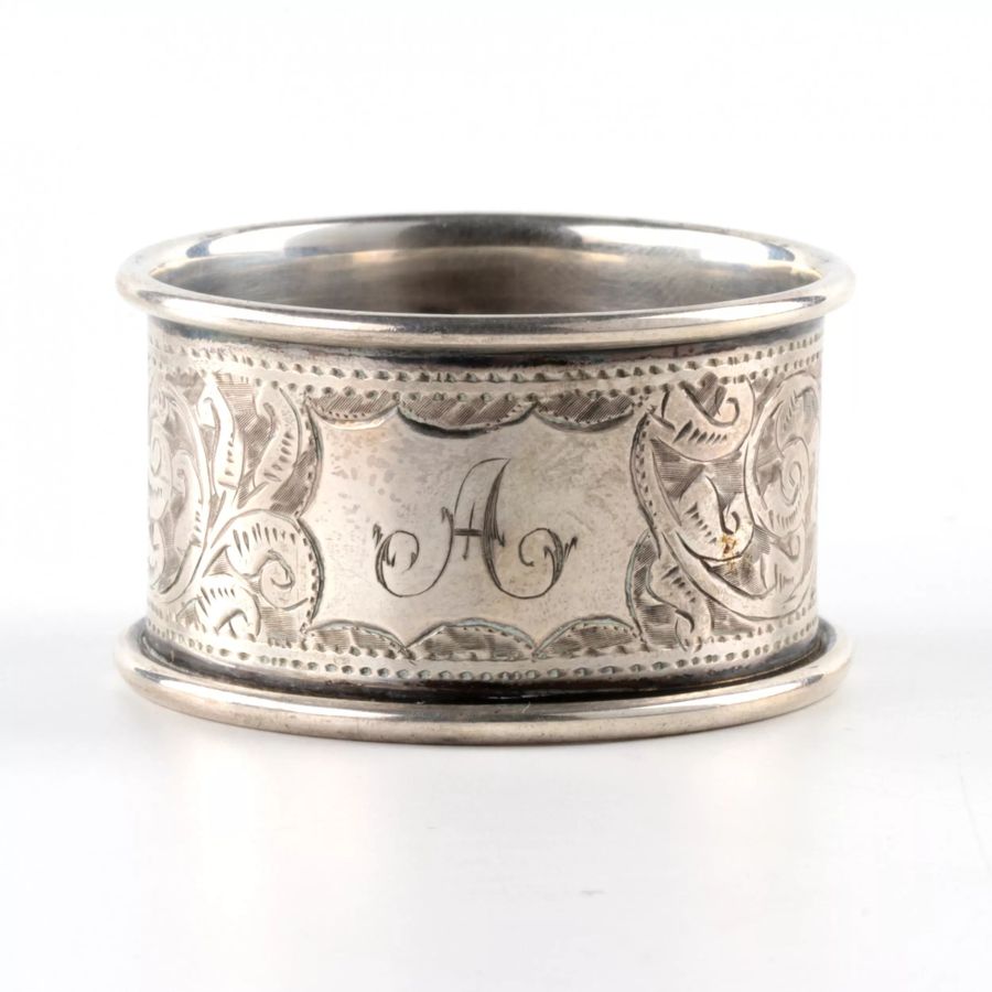 Antique Six English silver napkin rings, in an original case.