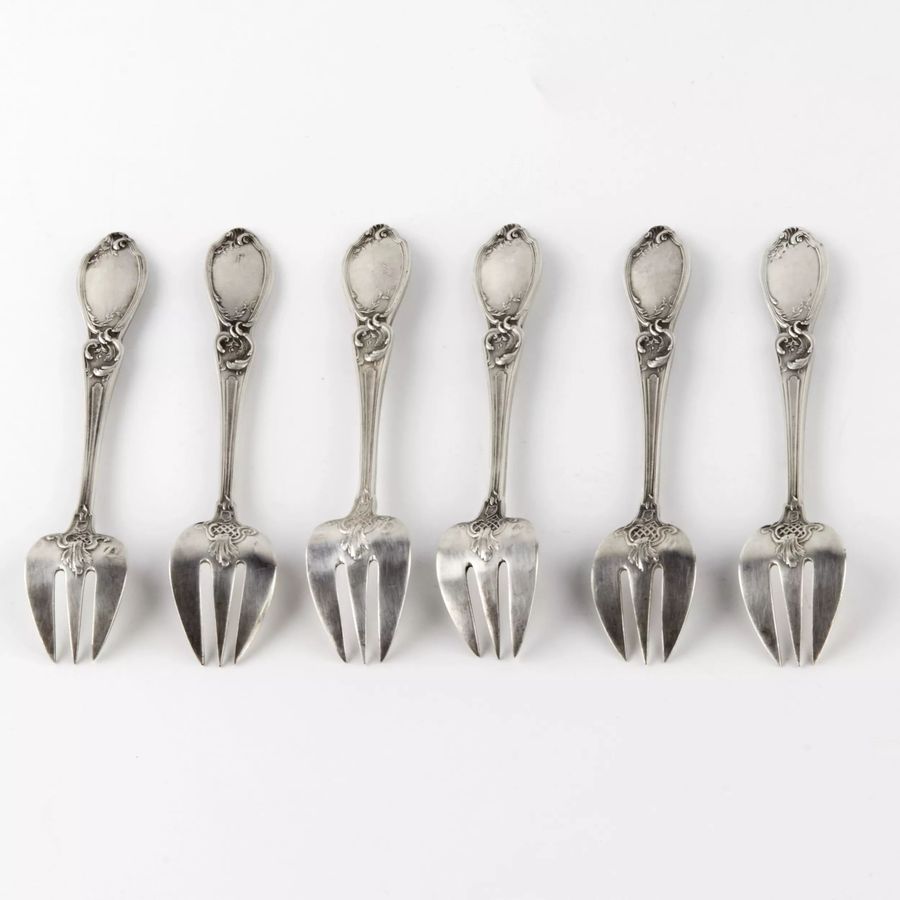 Antique Set of six silver oyster forks. France.