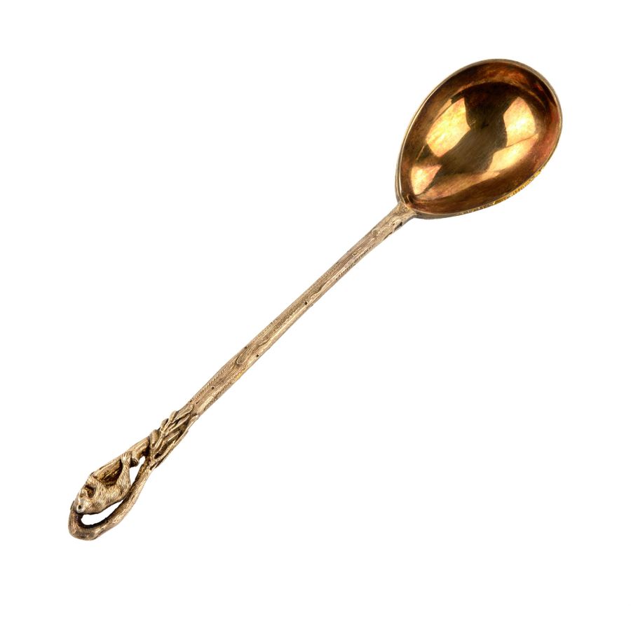 Antique Russian silver spoon with a painted troika. V.I. Kangin. St. Petersburg 1899-1908.