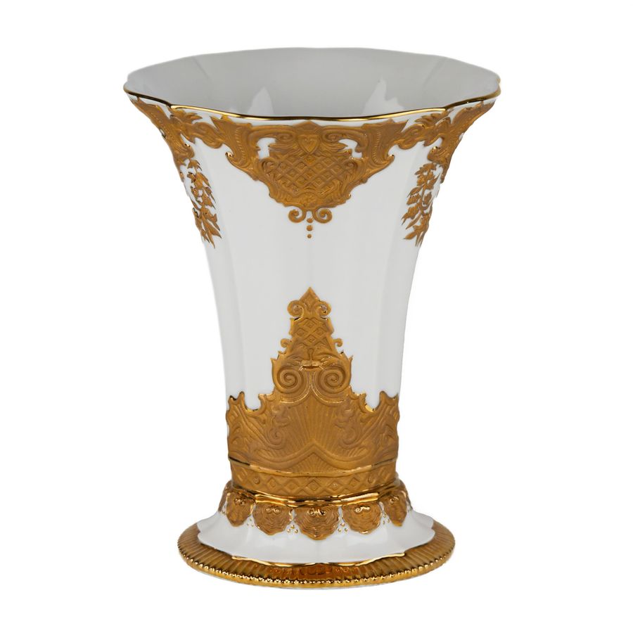 Antique Magnificent vase with golden relief. Meissen. Turn of the 19th and 20th centuries.