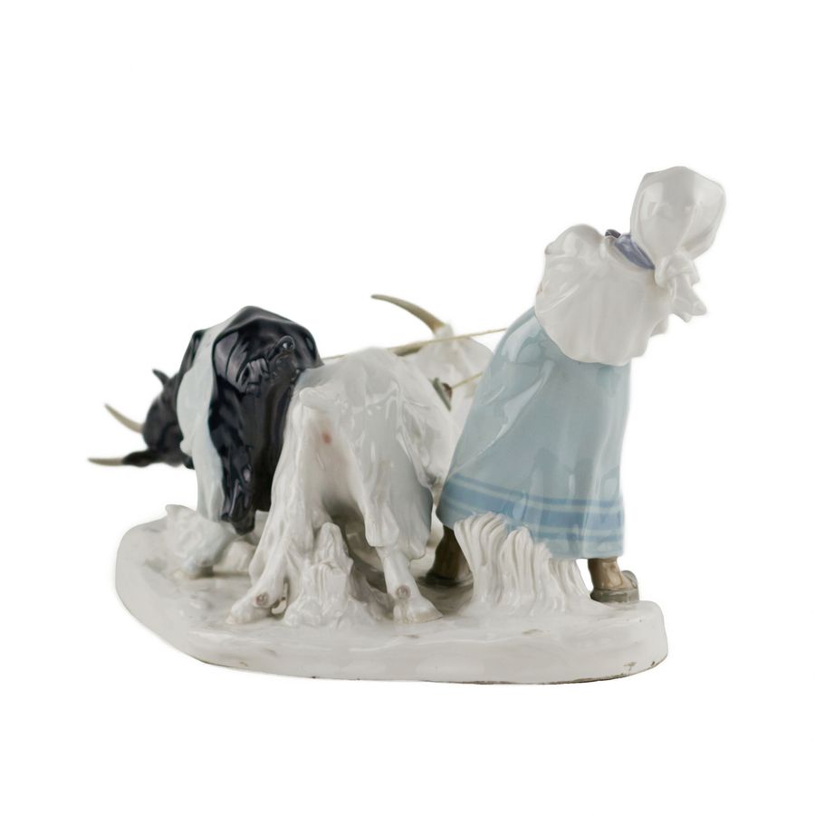 Antique Porcelain composition Shepherdess with goats. Pilz, Otto. Meissen. 1850-1924.