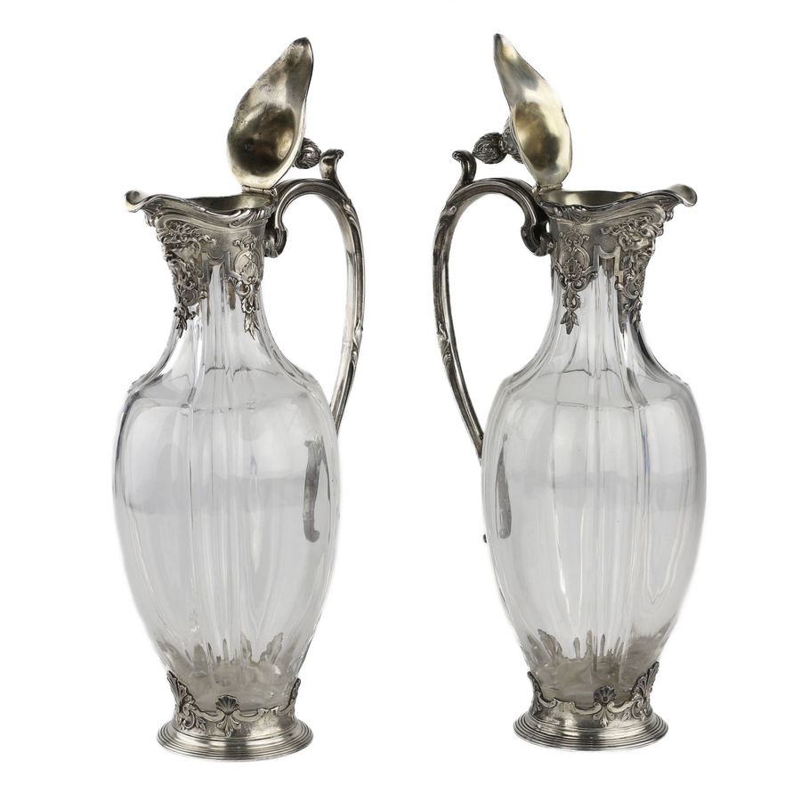 Antique A pair of Regency style crystal jugs in silver from CHRISTOFLE.