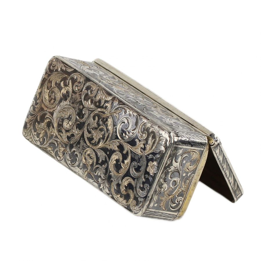 Antique Russian silver snuffbox with niello. Russia, 19th century.