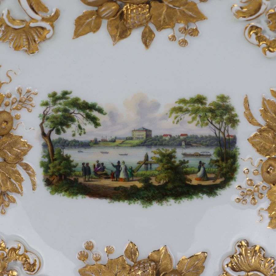 Antique Luxurious decorative dish with a view of Zwickau. Meissen. 1815-1860.