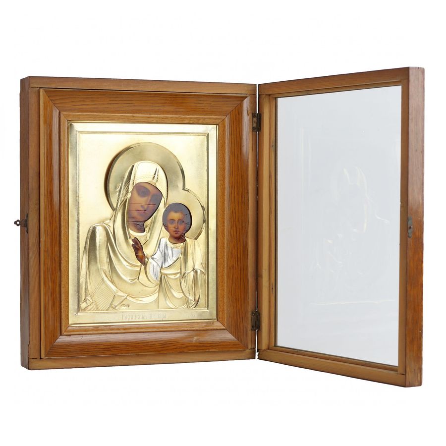 Antique A wedding pair of icons in silver frames in the Art Nouveau style. Moscow, early 20th century