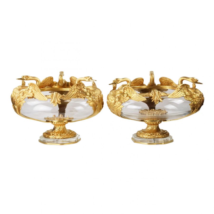 Antique Pair of round vases in cast glass and gilded bronze with swans motif. France 20th century.