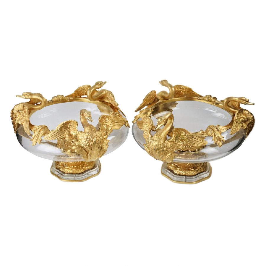 Antique Pair of round vases in cast glass and gilded bronze with swans motif. France 20th century.