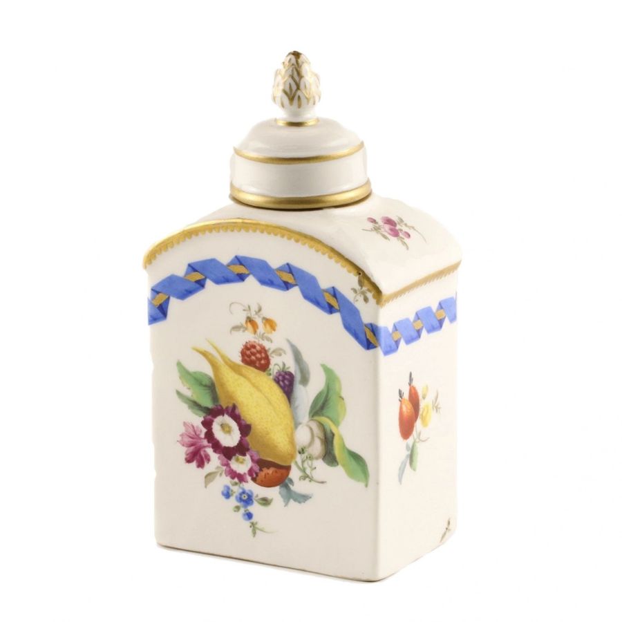 Antique Tea caddy. Meissen.