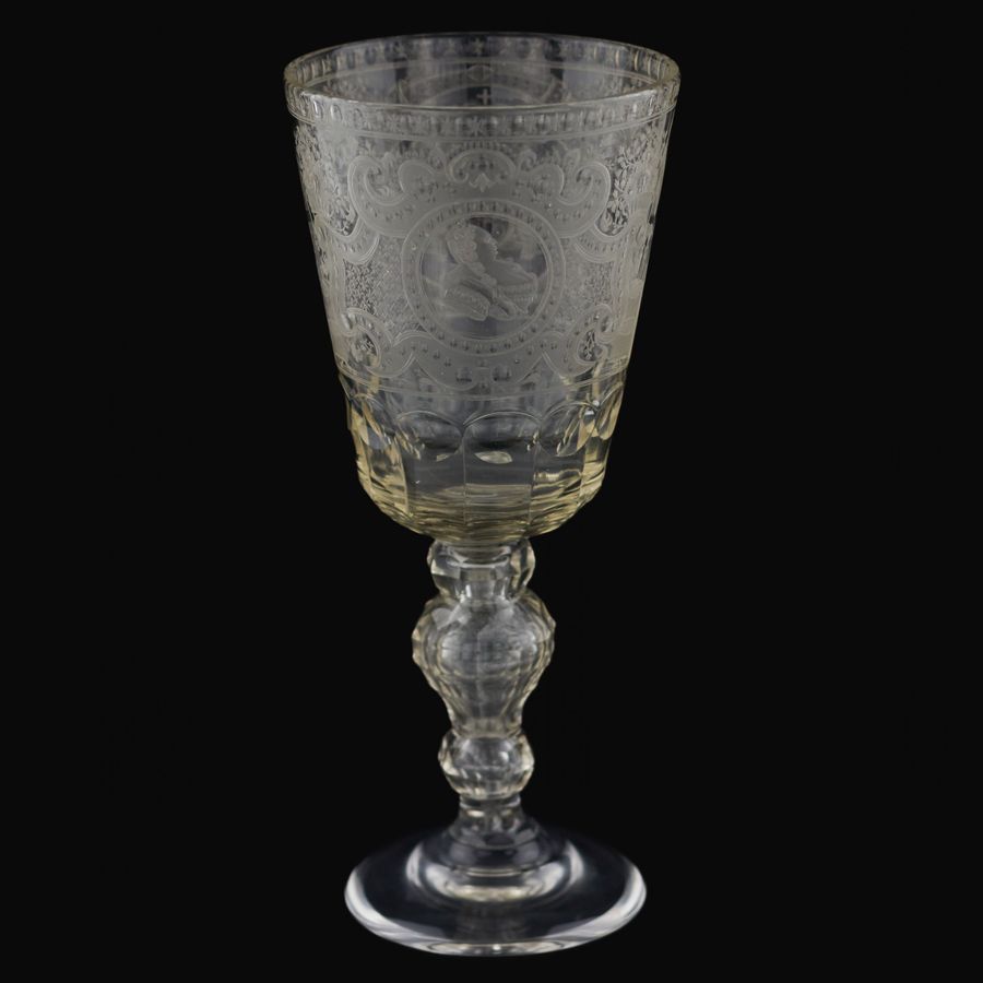 Antique A glass tray goblet with a monogram and a portrait of Elizaveta Petrovna. Russia.19th century.