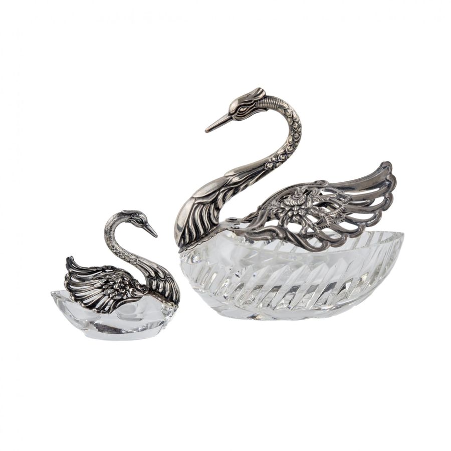 Antique Pair of bonbonnieres. Swans.