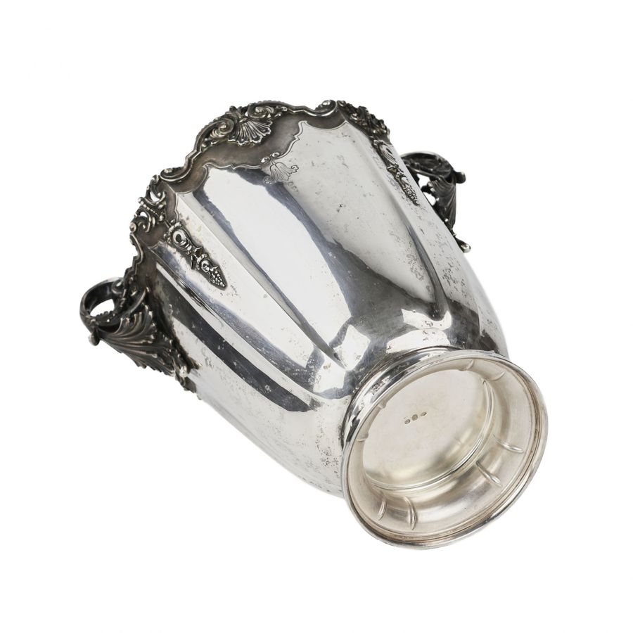 Antique An ornate Italian silver cooler in the shape of a vase. 1934-1944