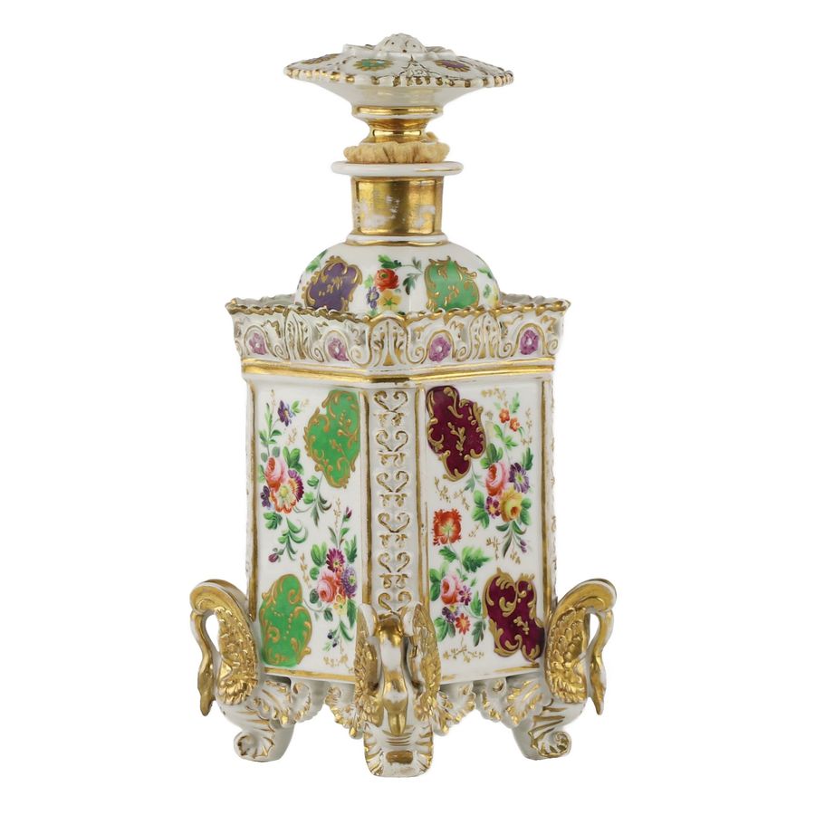 Antique Perfume bottle made of French polychrome and gilded porcelain. Jacob Petit 19th century