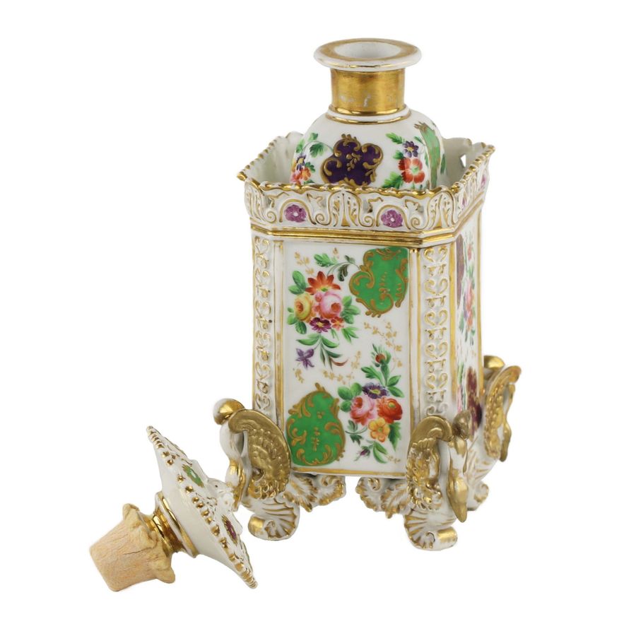 Antique Perfume bottle made of French polychrome and gilded porcelain. Jacob Petit 19th century