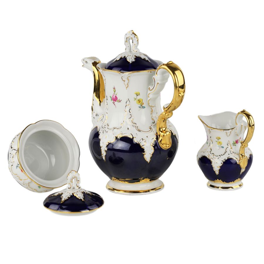 Antique Luxurious porcelain mocha service for six Meissen B-Form. 20th century.