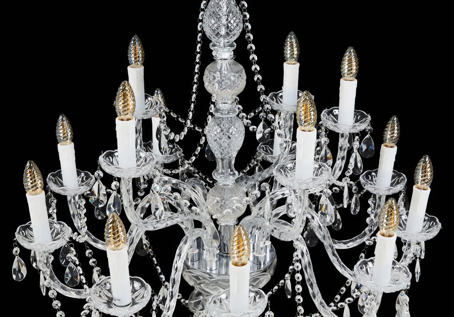 Antique Chandelier for 14 candles. KARE DESIGN. Giorgio Cavallo