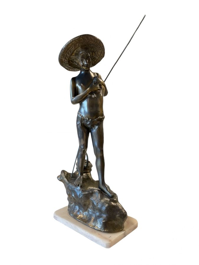 Antique Giovanni Varlese (1888-1922, Italy) – Bronze Figure of a Young Fisherman