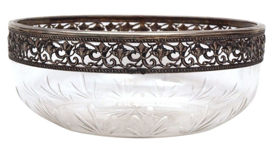 Glass bowl with silver plated finish